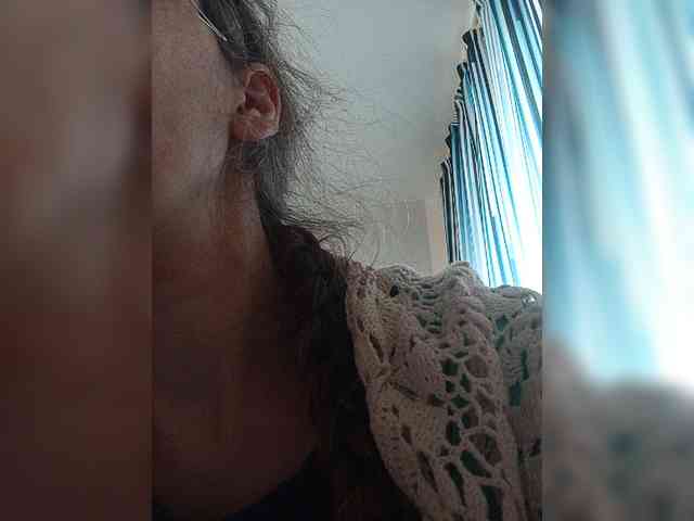 -Queen-Margo- webcam