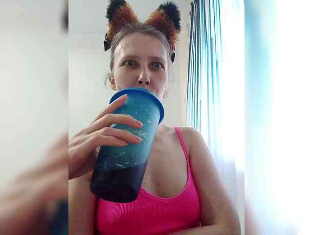-Queen-Margo- webcam