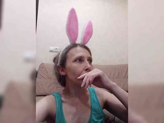 -Queen-Margo- webcam