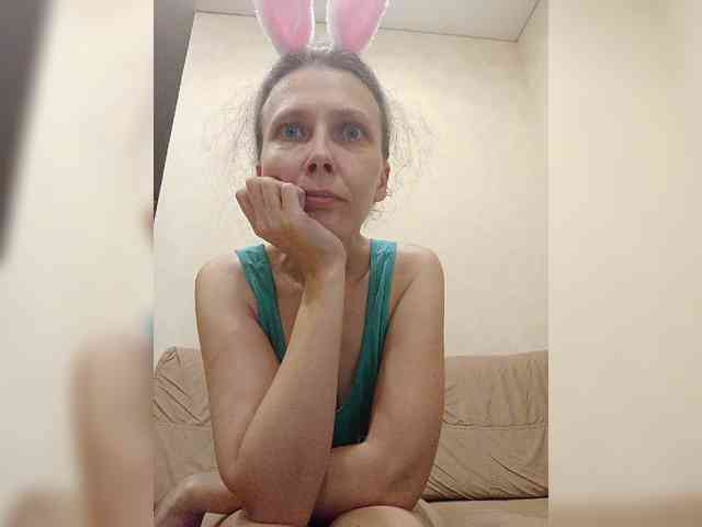 -Queen-Margo- webcam
