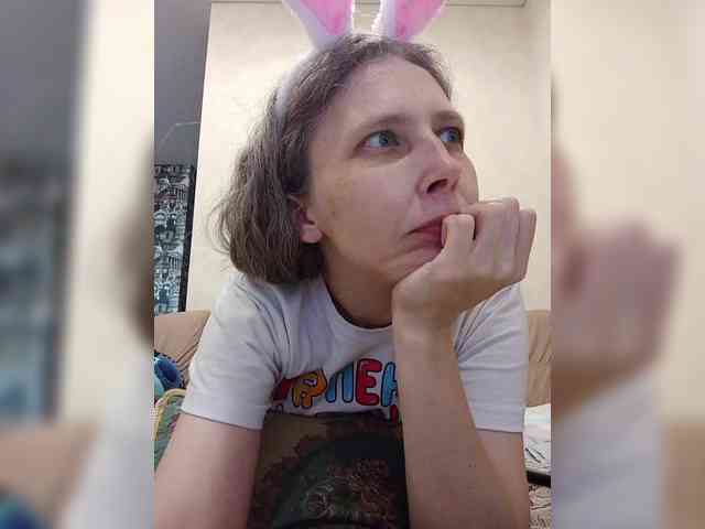 -Queen-Margo- webcam