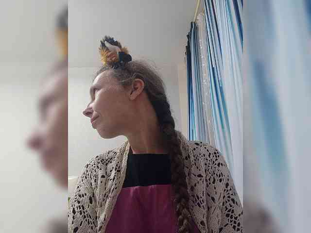 -Queen-Margo- webcam