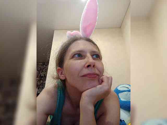 -Queen-Margo- webcam