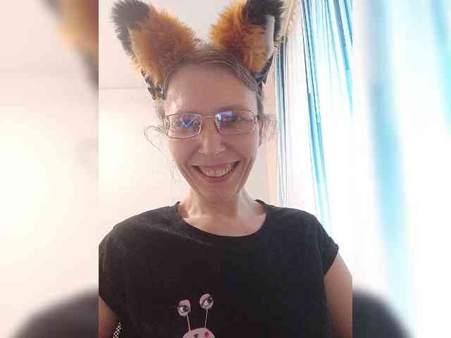 -Queen-Margo- webcam