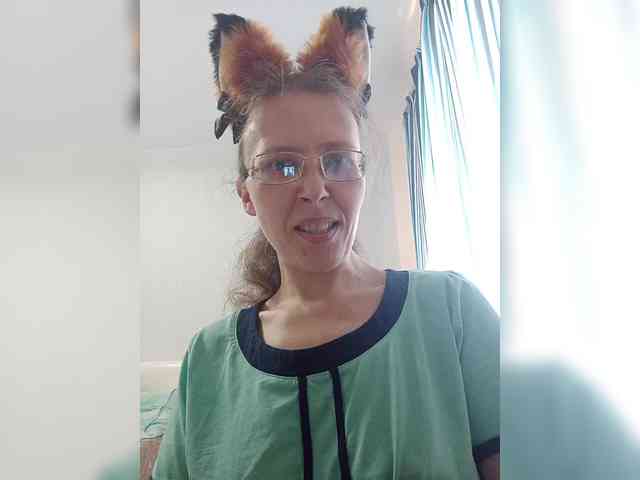 -Queen-Margo- webcam