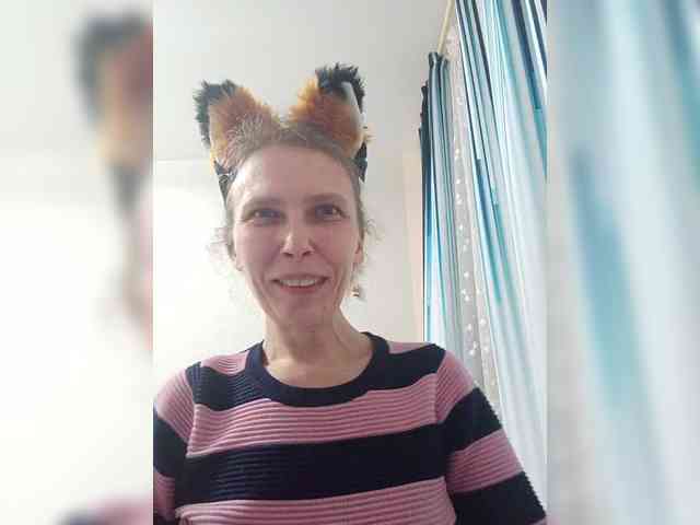 -Queen-Margo- webcam