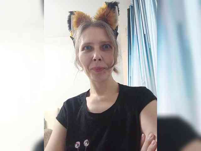 -Queen-Margo- webcam
