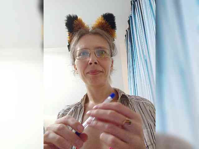 -Queen-Margo- webcam