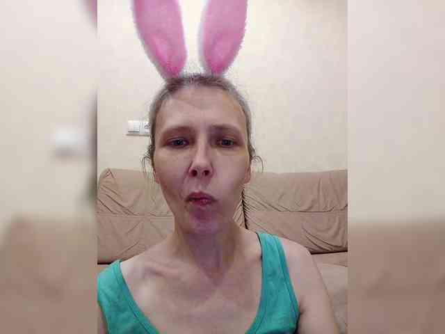 -Queen-Margo- webcam