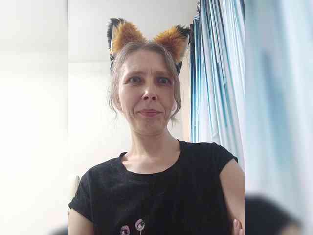 -Queen-Margo-