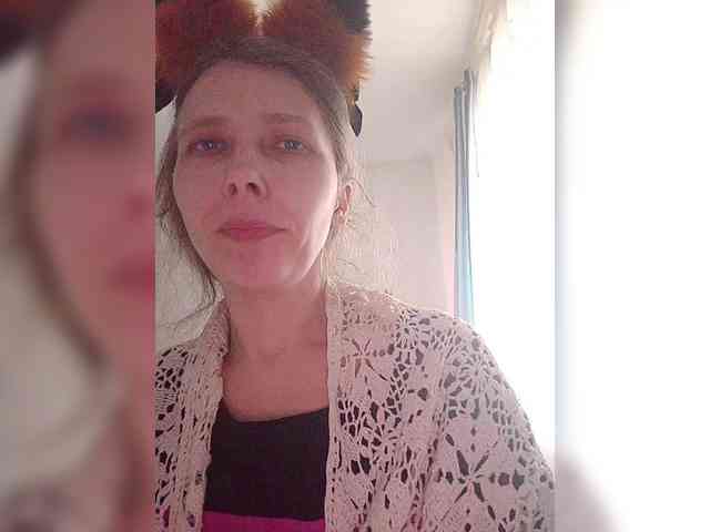 -Queen-Margo- webcam