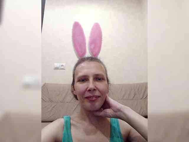-Queen-Margo- webcam