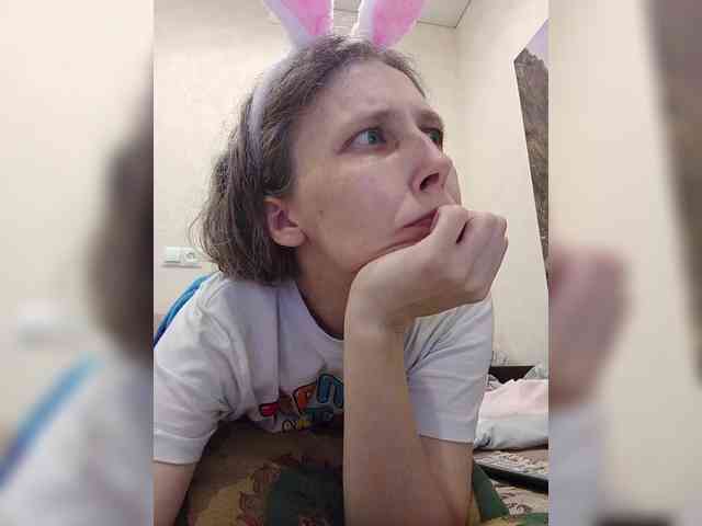 -Queen-Margo- webcam