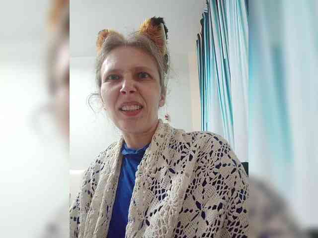 -Queen-Margo- webcam