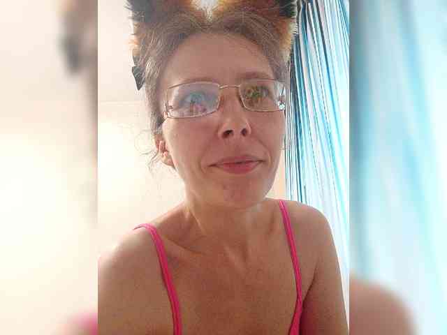-Queen-Margo- webcam