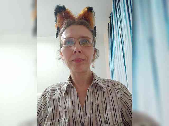 -Queen-Margo- webcam