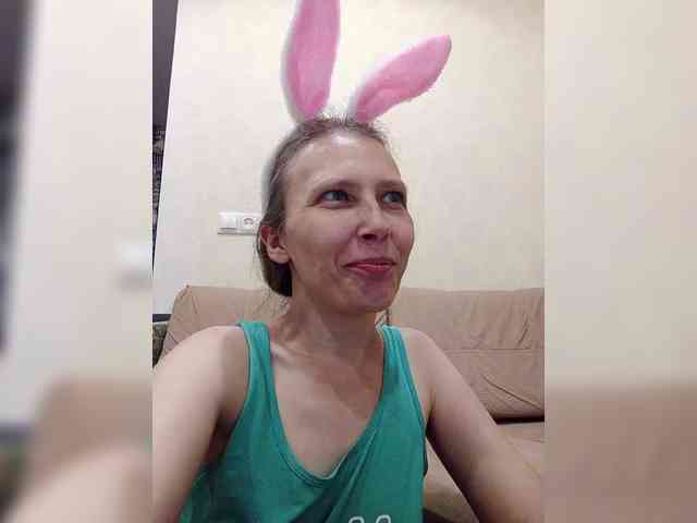 -Queen-Margo- webcam