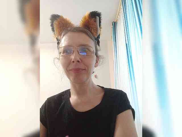 -Queen-Margo- webcam