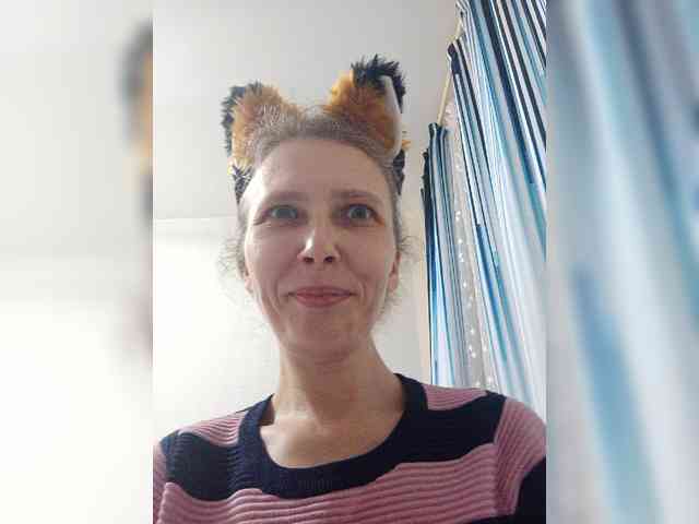 -Queen-Margo- webcam