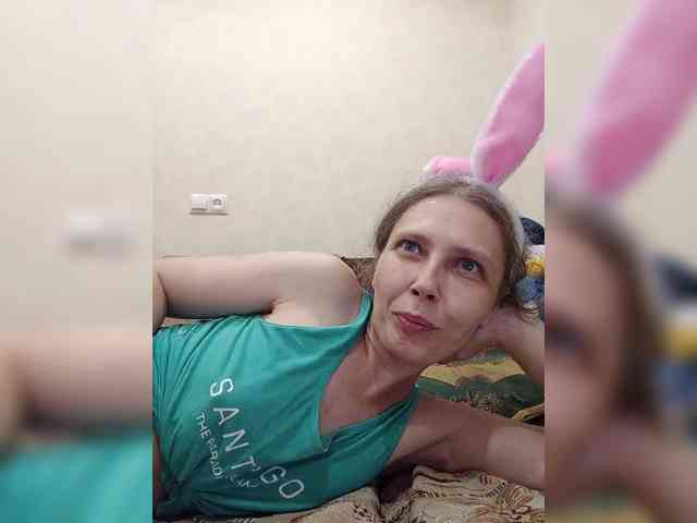 -Queen-Margo- webcam