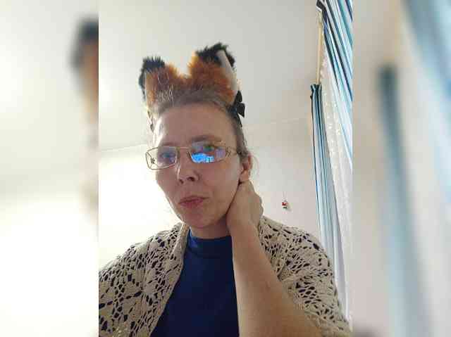 -Queen-Margo- webcam