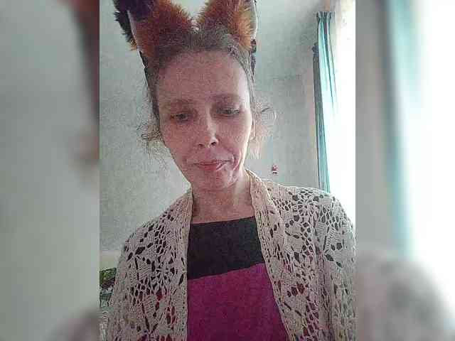-Queen-Margo- webcam