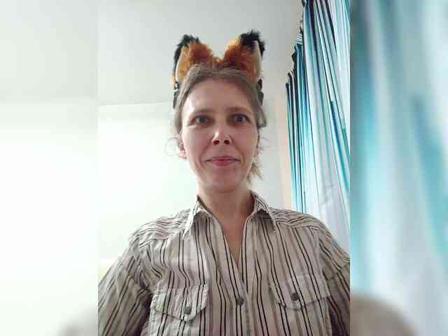 -Queen-Margo- webcam