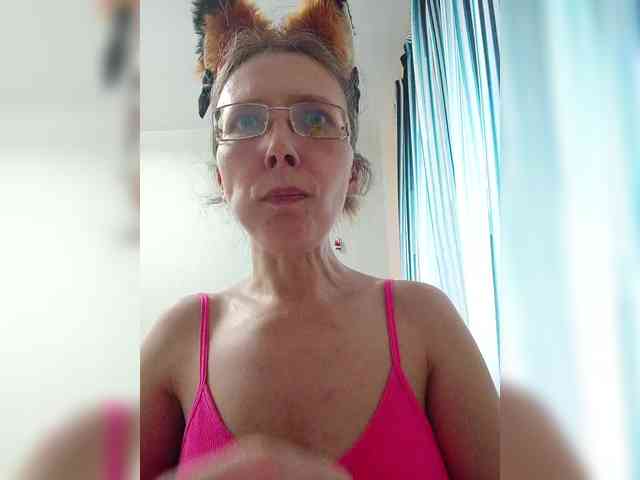 -Queen-Margo- webcam