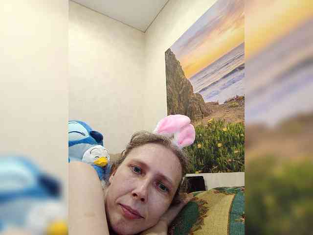 -Queen-Margo- webcam