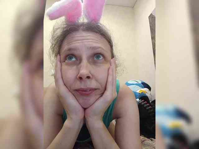 -Queen-Margo- webcam