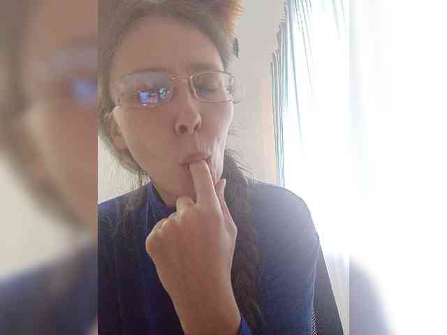 -Queen-Margo- webcam