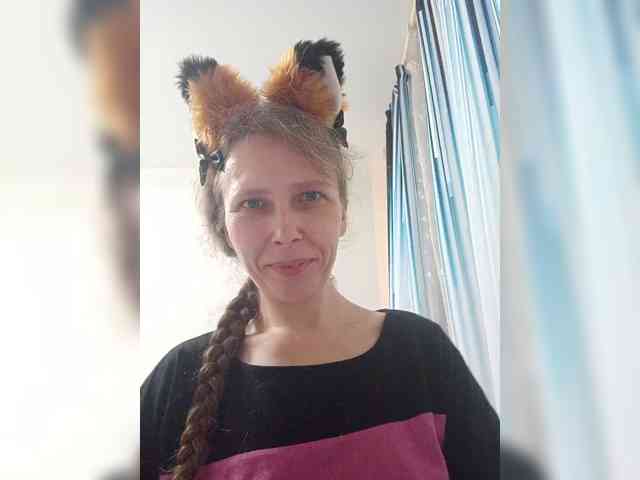 -Queen-Margo- webcam