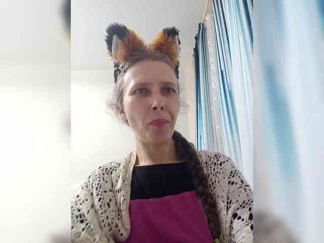 -Queen-Margo- webcam