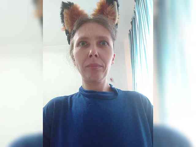 -Queen-Margo- webcam