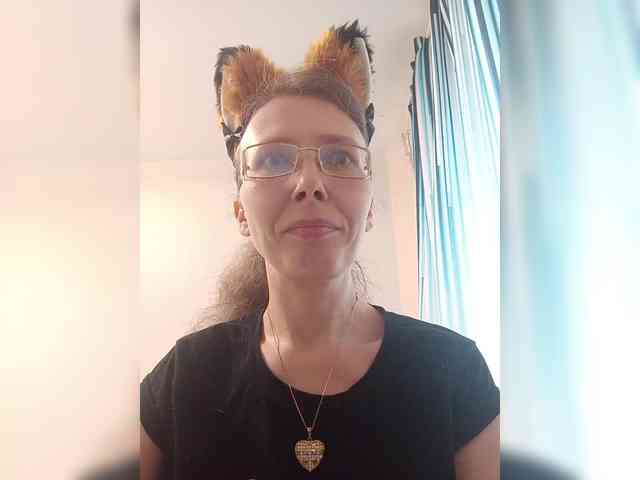 -Queen-Margo- webcam