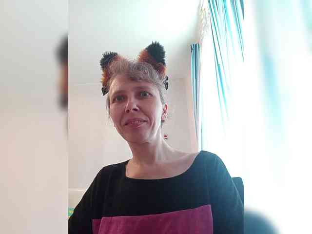 free chat site -queen-margo-