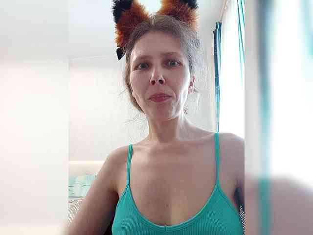 -Queen-Margo- webcam