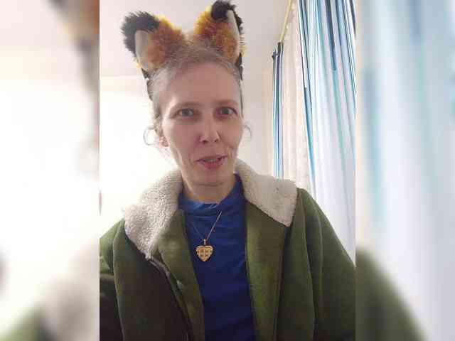 -Queen-Margo- webcam