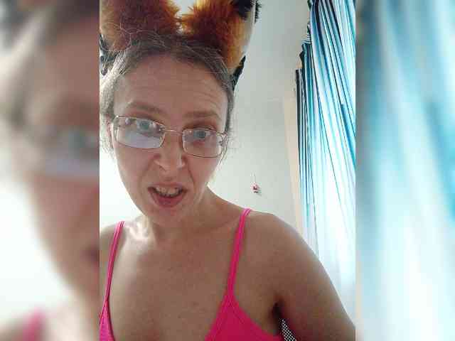 -Queen-Margo- webcam