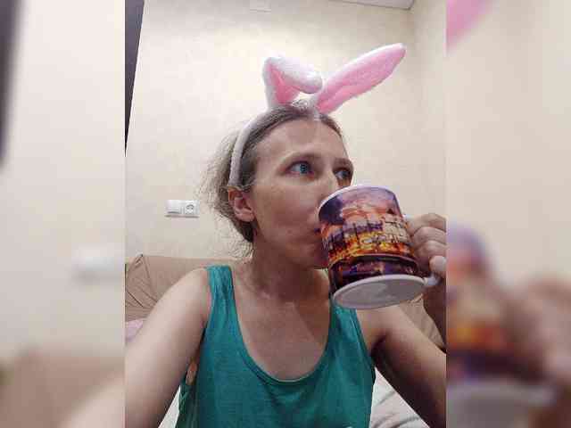 -Queen-Margo- webcam