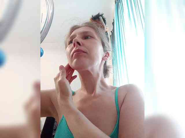 -Queen-Margo-