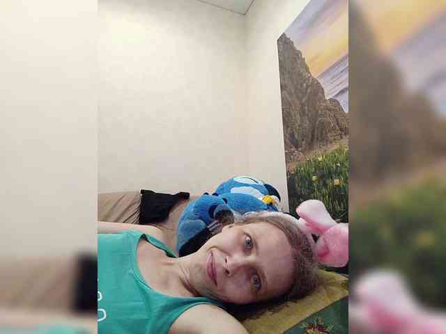 -Queen-Margo- webcam