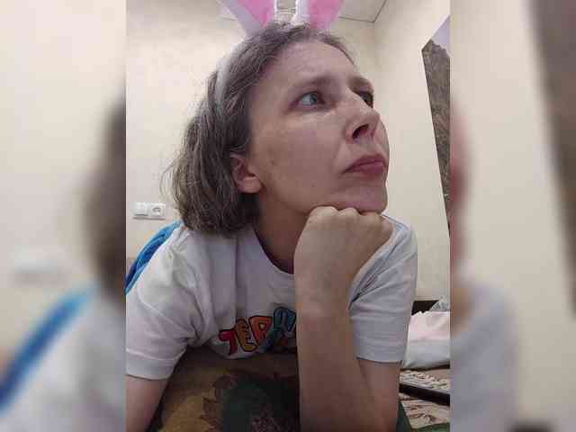 -Queen-Margo- webcam