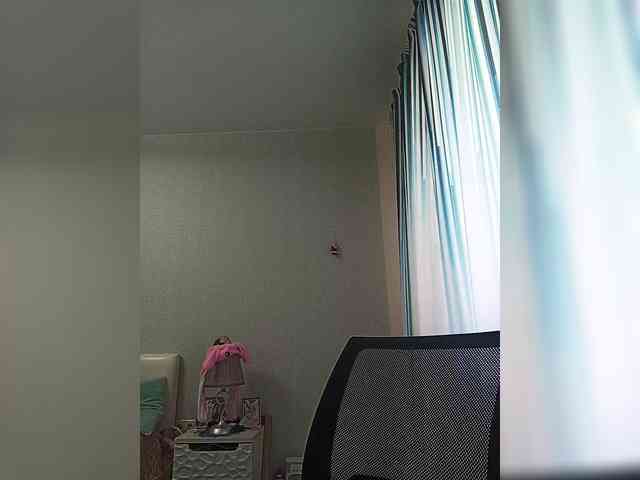 -Queen-Margo- webcam