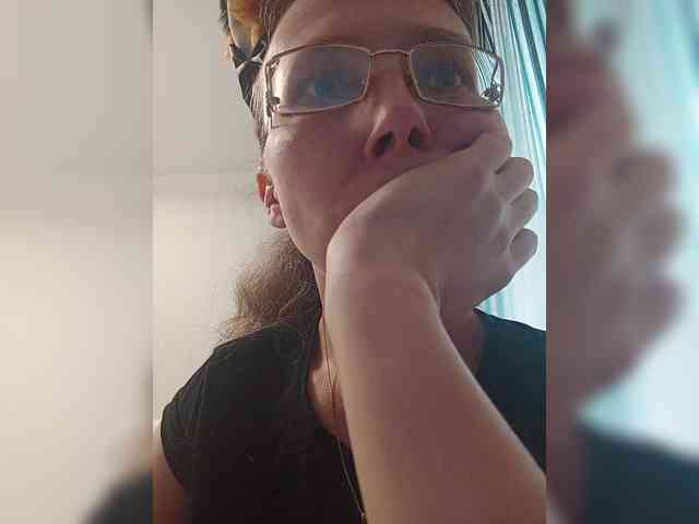 -Queen-Margo- webcam