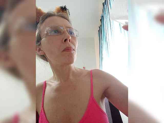 -queen-margo- -queen-margo-