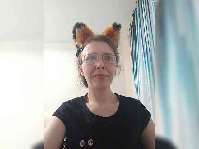 -Queen-Margo- webcam