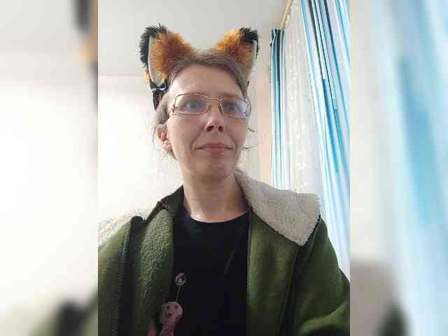 -Queen-Margo- webcam