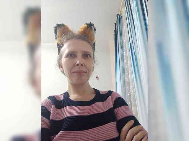 -Queen-Margo- webcam