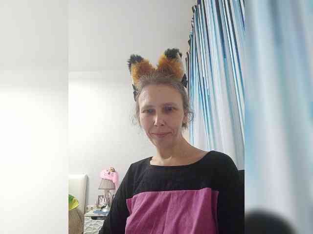 -Queen-Margo- webcam